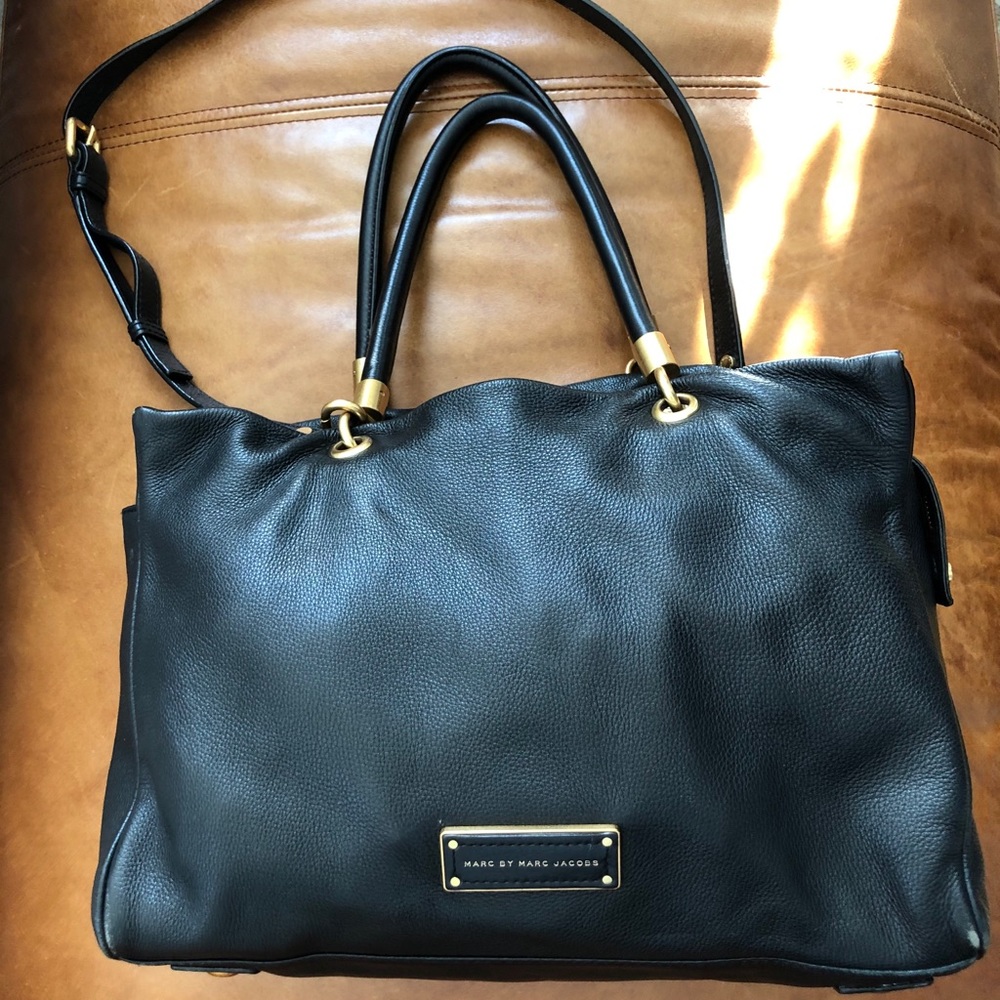 MARC JACOBS Black leather with Gold Tote Bag